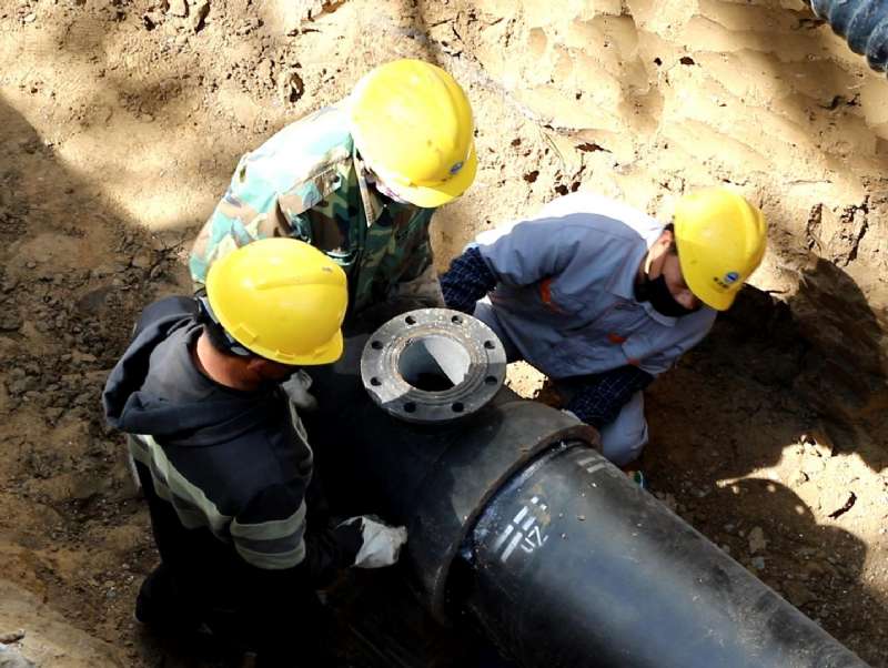 �����П�����˾�c�ҹ�˾��������ֱ�񱣜عܹ���(y��ng)��ͬ