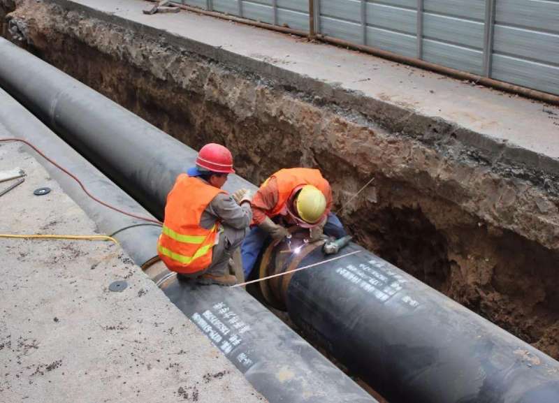 �ҹ�˾�c����������˾��������ֱ�񱣜عܹ���(y��ng)��ͬ